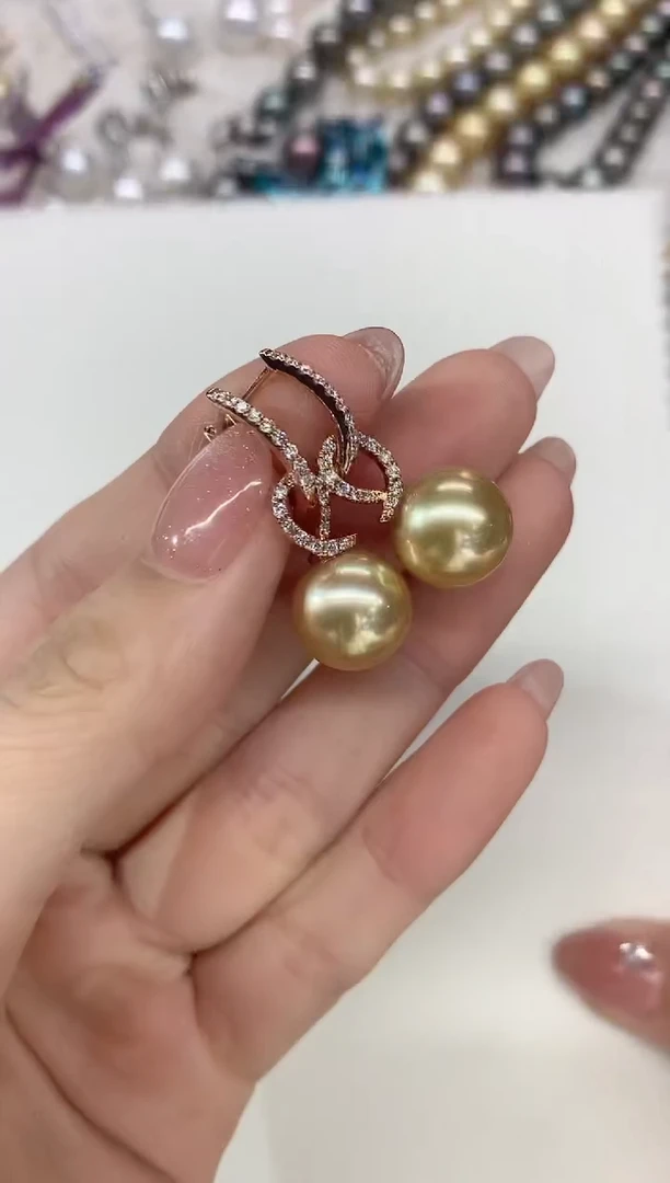 18K金镶嵌耳饰海水珍珠A91