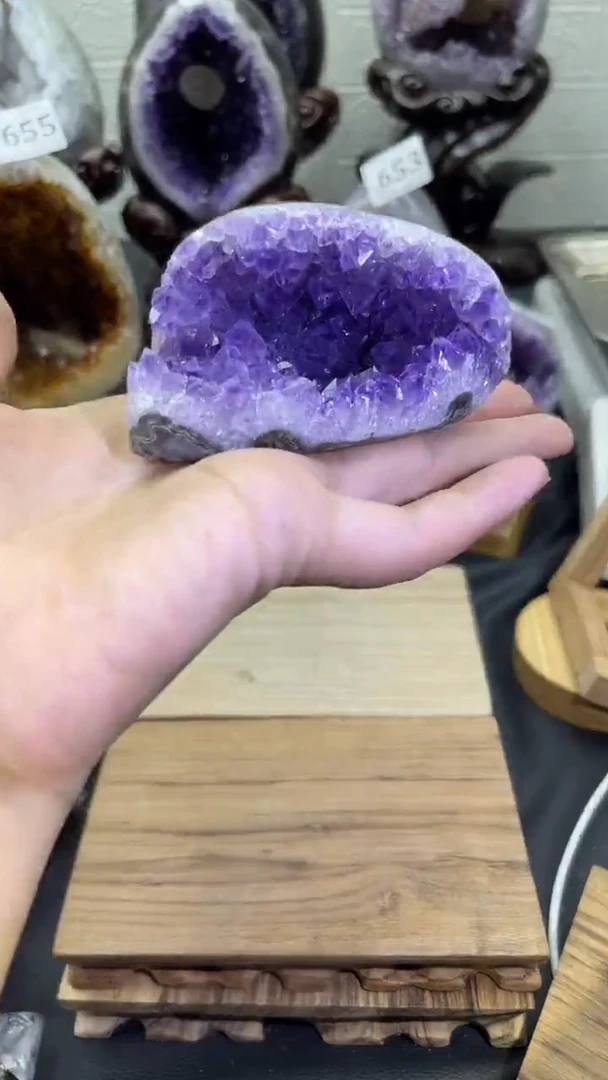 未镶嵌大型摆件（非配饰）紫晶692号摆件