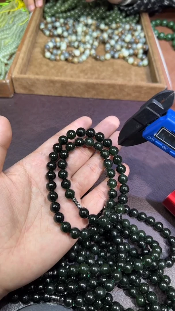 未镶嵌和田玉挂件【陆1202】75 7023多样性发其一