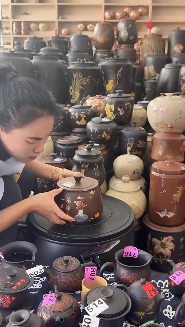 罐瑕疵茶叶罐  330  石瓢古铜色彩填