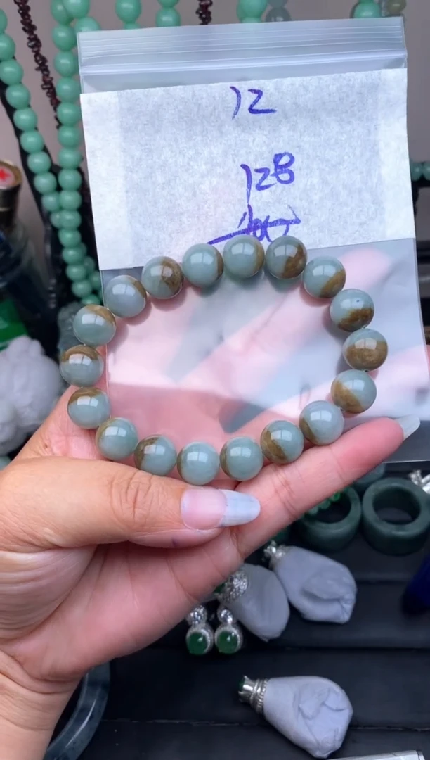 未镶嵌定制翡翠毛货需抛光多样性拍一发一