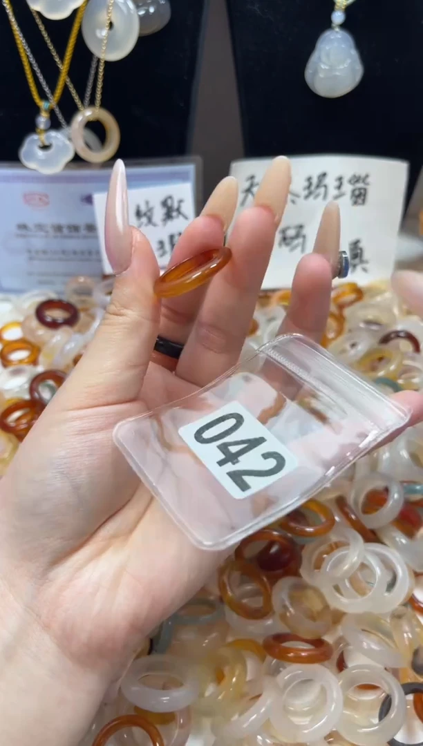 玛瑙/玉髓戒圈未镶嵌18/042