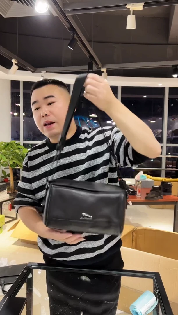 鹿皮（革）韩爵绅士包包皮具890