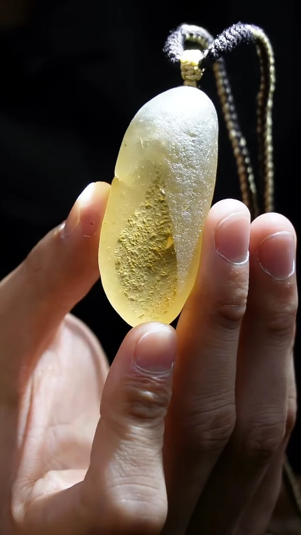 吊坠(赠链)未镶嵌水晶水晶