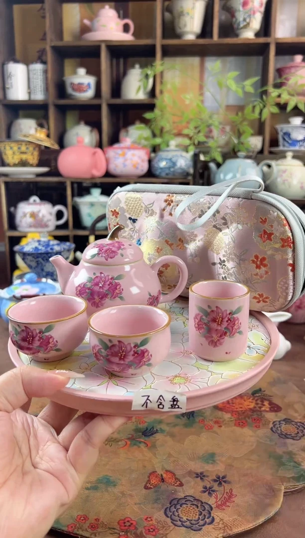 1壶3杯1个包包 不含盘啊