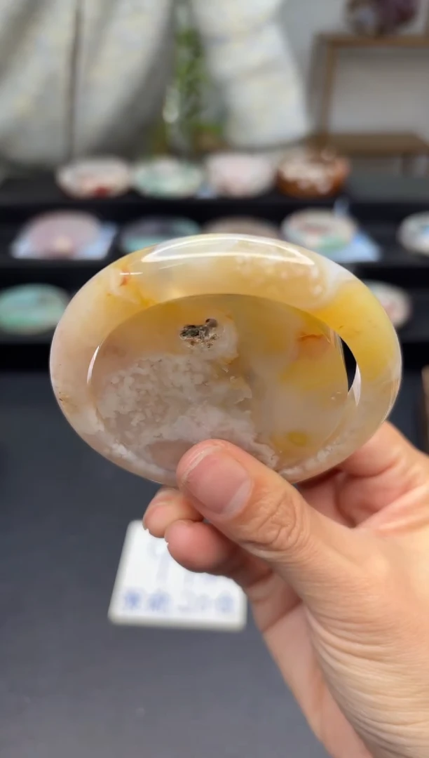 【闪购商品】石英质玉手镯未镶嵌C313(56圈赠送镯心)