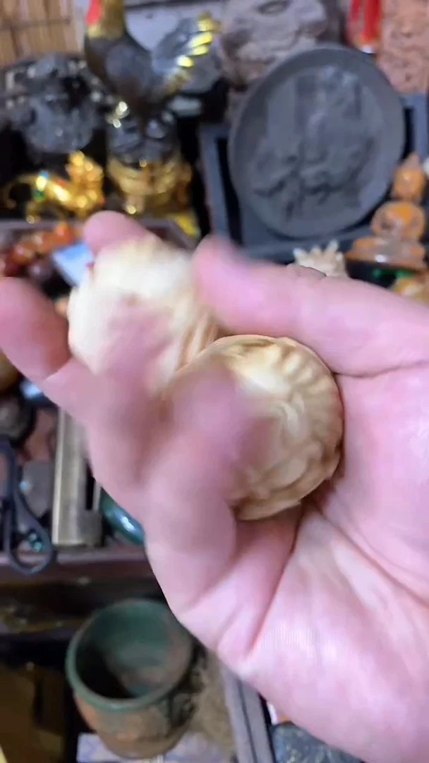 滴血莲花菩提吊坠 -------（晓晓甄选）