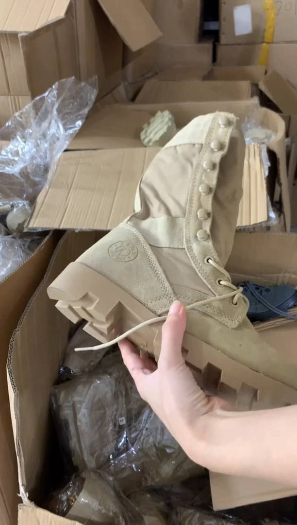 织物42码，C 牛皮 大开口 运动鞋码 脚胖建议拍大，默认微瑕