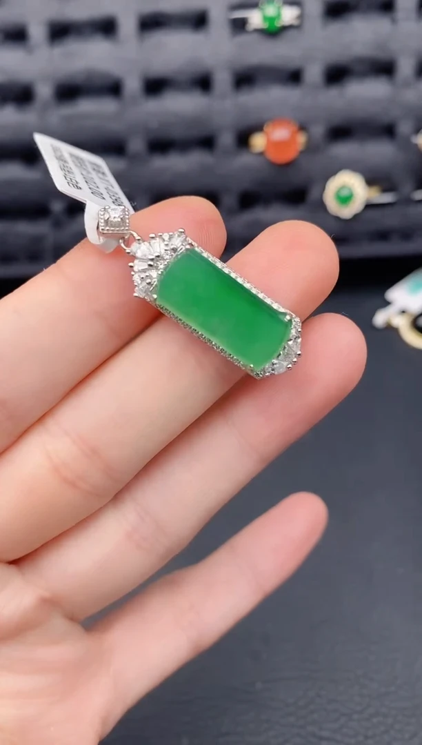 颈饰银S925镶嵌翡翠天然a货翡翠284