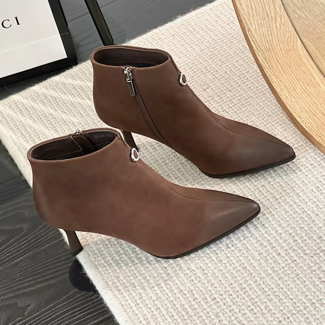 1218-30 女尖头磨砂轻职风短靴复古港风 LBR 45027