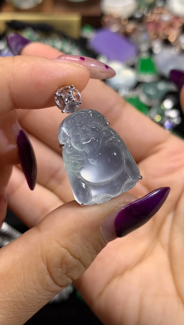 颈饰18K金镶嵌翡翠翡翠财神（福利好价）