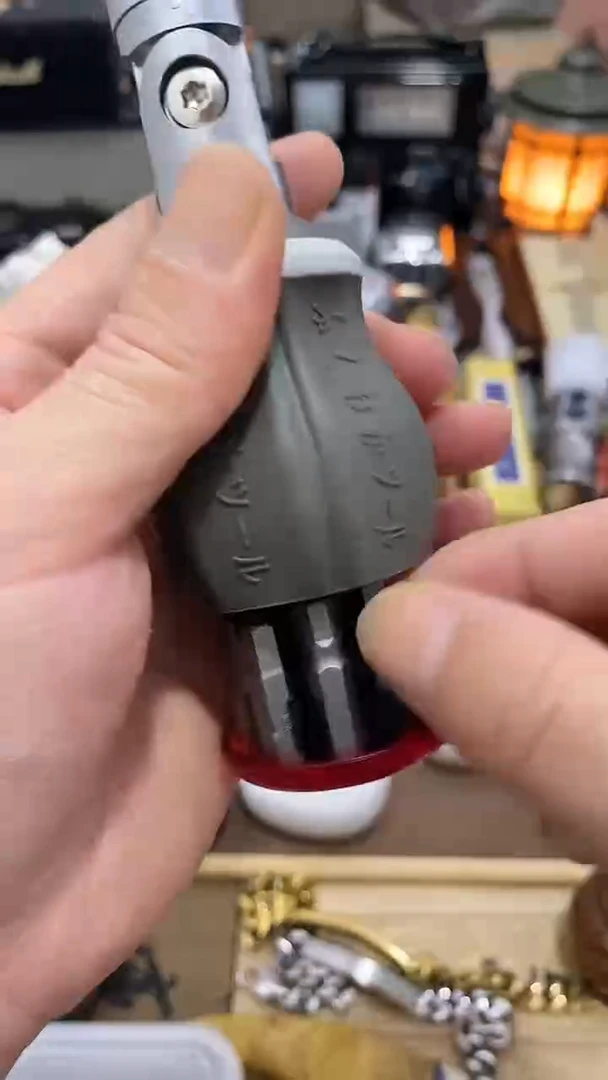 瓷片闪购商品 如图所示