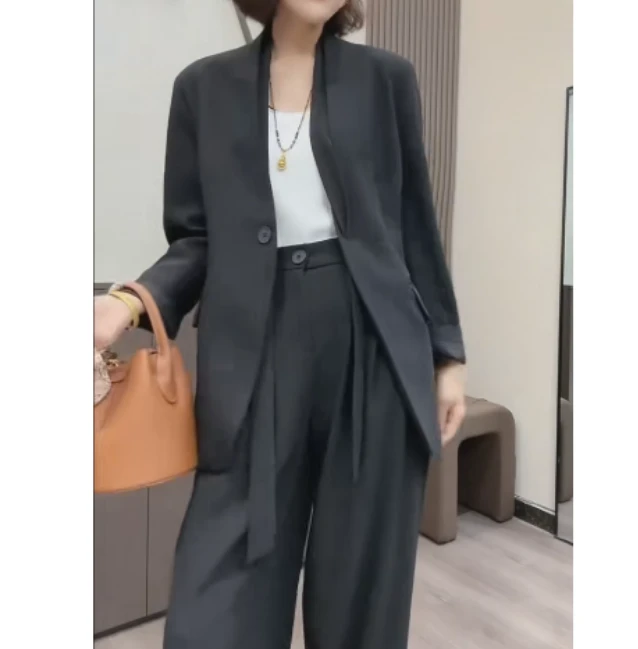 2025夏季时尚潮流百搭精品女装初XOOi