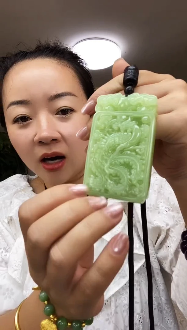 大尺寸龙凤牌多样性随机发一