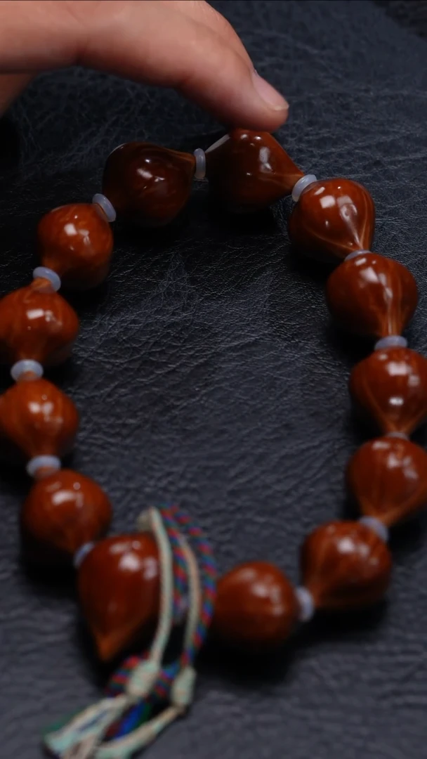 橄榄核吊坠橄榄核