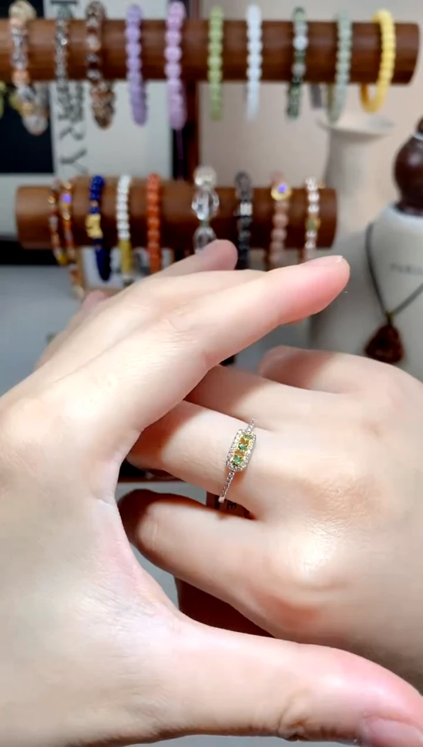 【闪购商品】石榴石戒指银S925镶嵌戒指