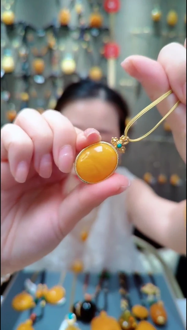 蜜蜡银S925镀金镶嵌珠宝奇石﹣F188蜜蜡吊坠赠项圈