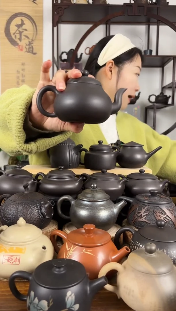 云南建水紫陶茶壶200CC左右微瑕