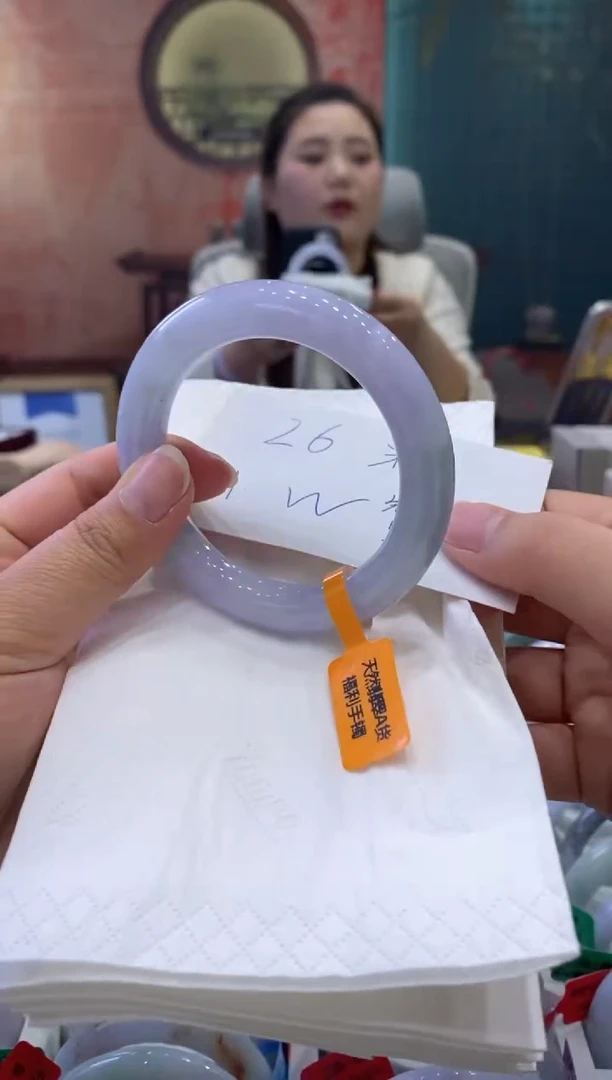 【闪购商品】翡翠手镯未镶嵌多人000499