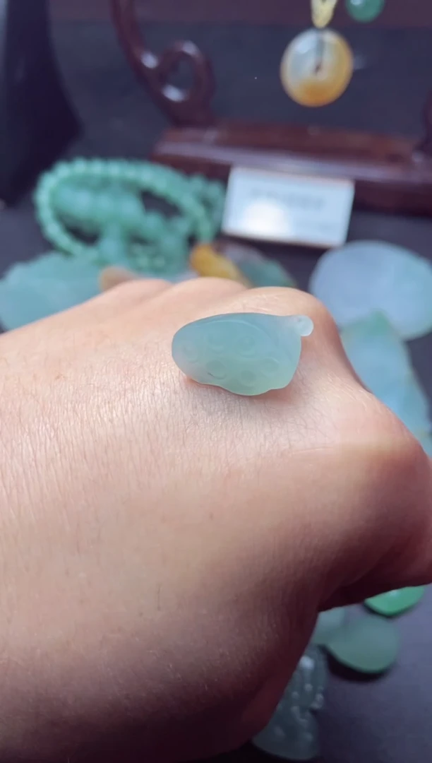 未镶嵌定制翡翠a货翡翠