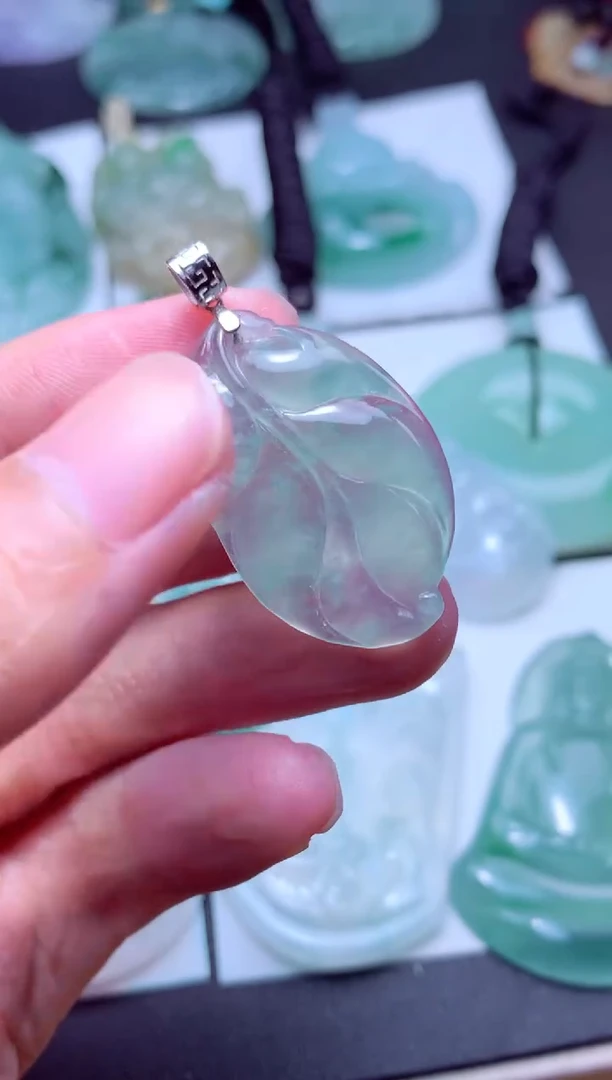 颈饰未镶嵌翡翠天然A货翡翠