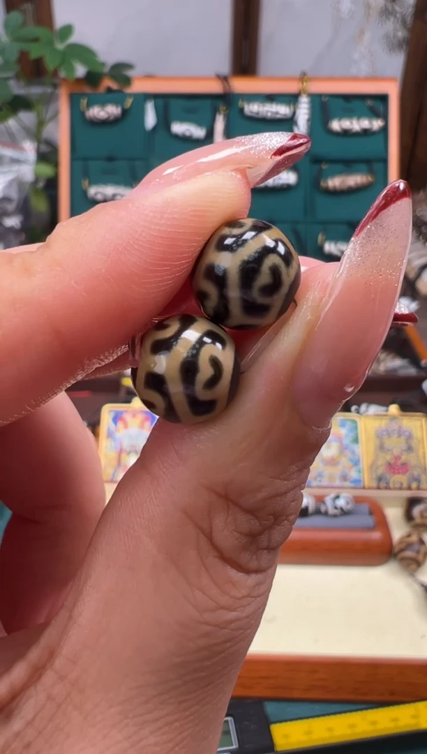 合金颈饰玛瑙/玉髓（覆膜）5.(微瑕随机发货)