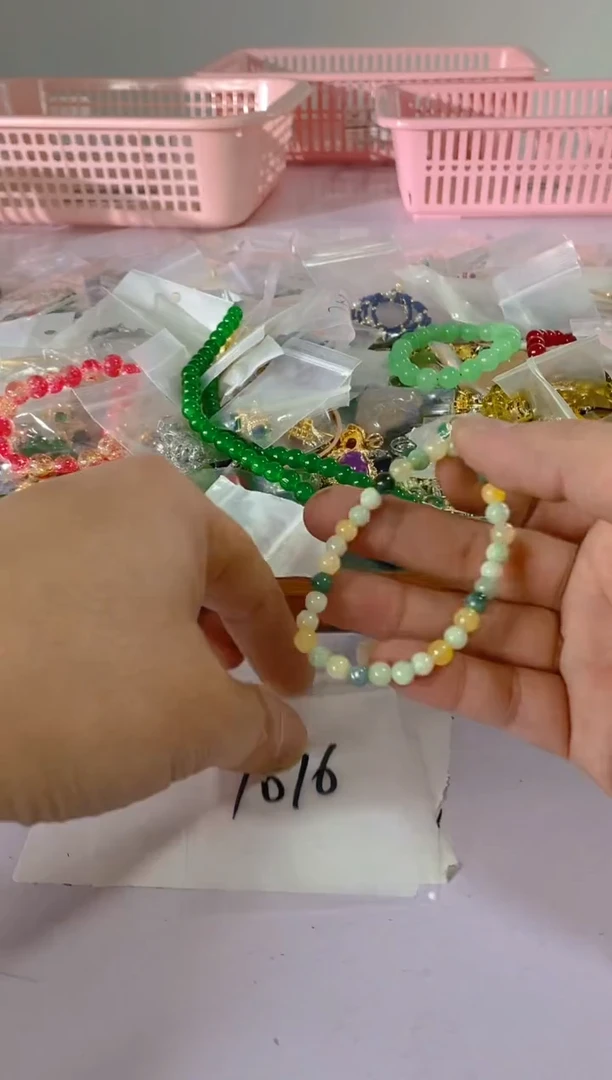 【闪购商品】水晶颈饰银S925镶嵌1016红宝，蓝宝，多样性发一件赠链