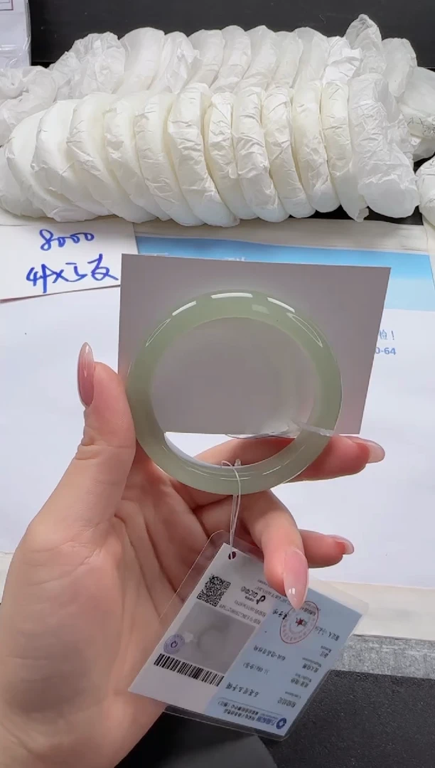 未镶嵌手镯石英质玉200-51