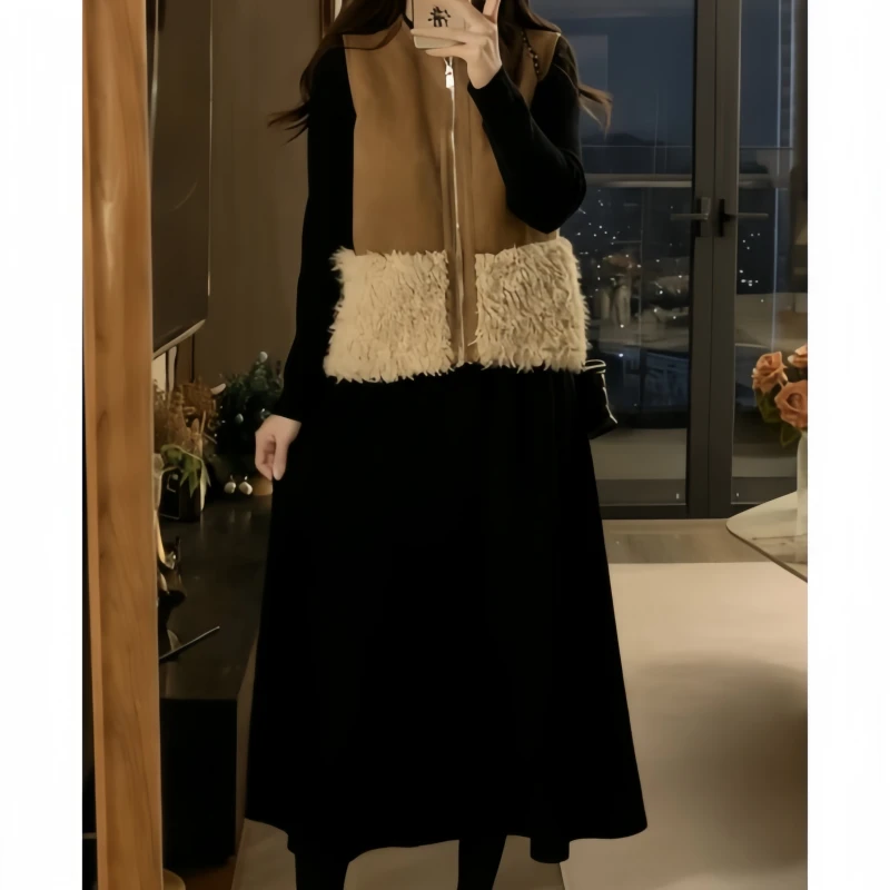 女装秋冬新款时尚风气质风毛毛拼接马甲上衣针织打底连衣裙两件套