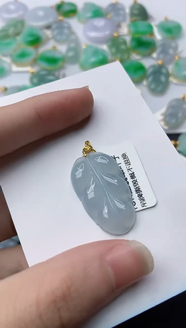 【闪购商品】翡翠颈饰18K金镶嵌71...........