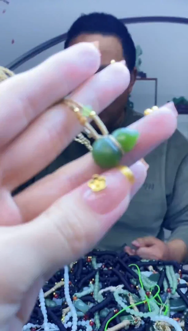 颈饰未镶嵌和田玉多样性发拍一发一