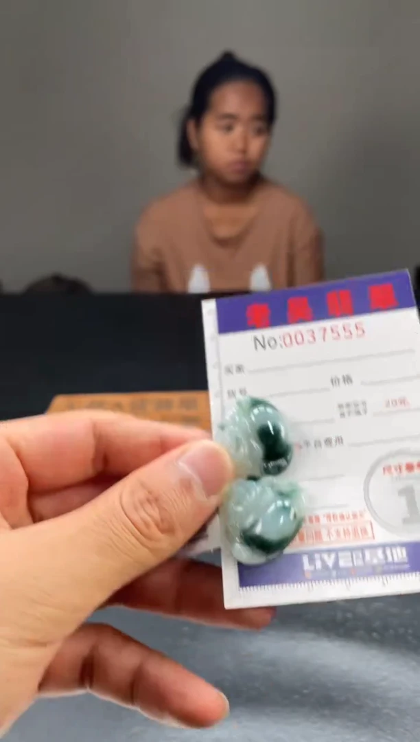 定制翡翠未镶嵌毛货定制多样性发其一（拍一发一）