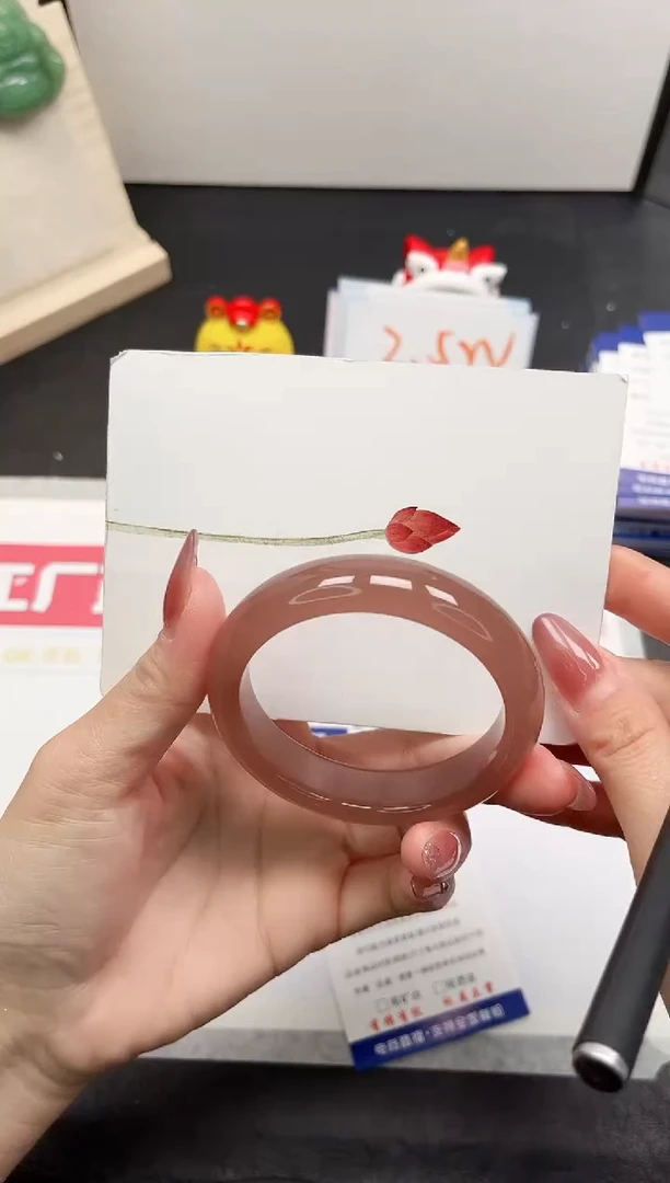 【闪购商品】石英质玉手镯未镶嵌184-54