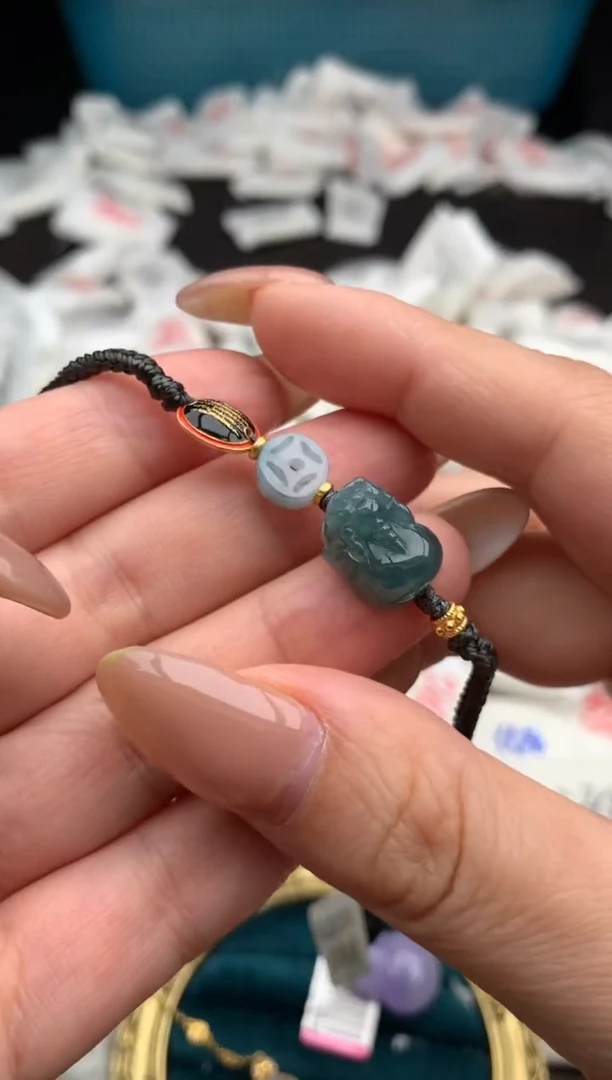 【闪购商品】翡翠手绳未镶嵌一