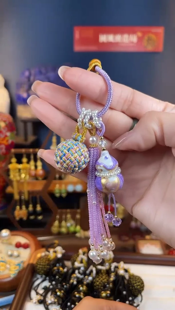 爱**猫，浅紫色大漆葫芦