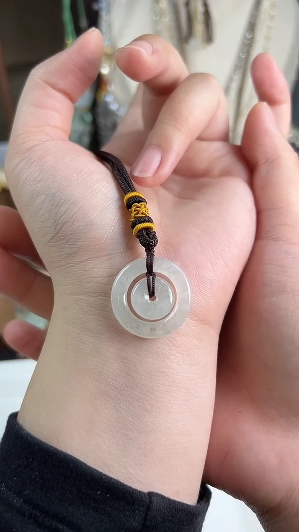 【闪购商品】翡翠颈饰未镶嵌子母扣1