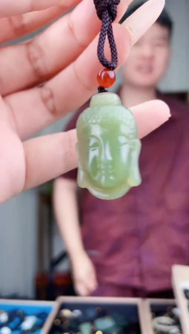 和田玉未镶嵌挂件拍一发一，多样性发货！