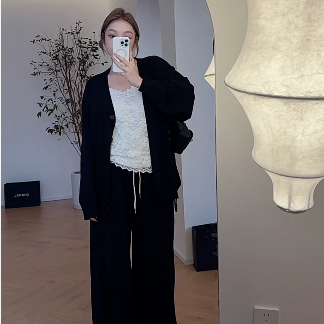 【瘦瘦】黑熊精2.0-大码春夏变态大V领超宽松纯色针织开衫S01308