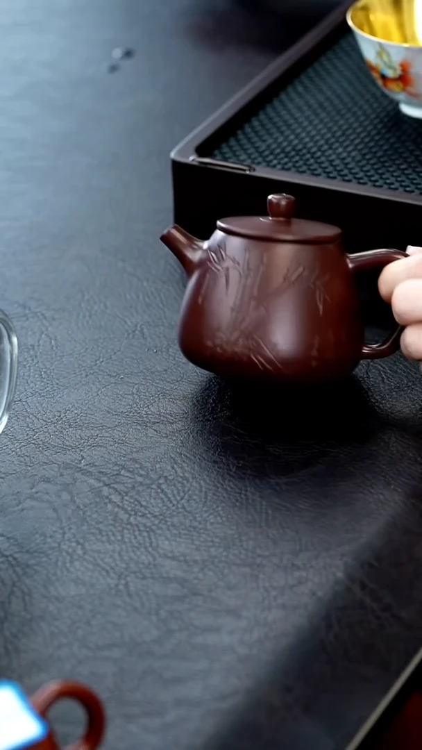 茶壶紫砂4宜兴紫砂壶惊喜