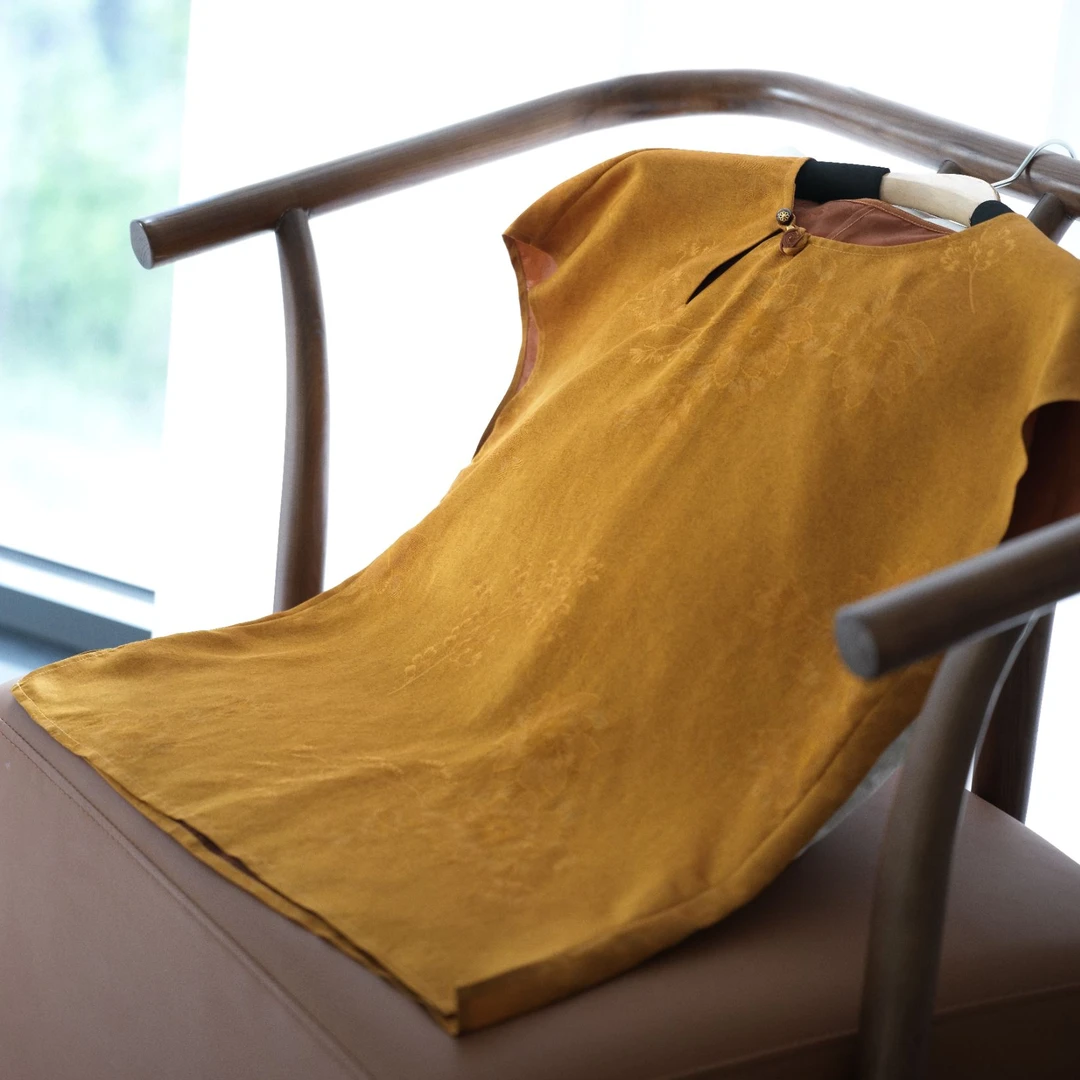 『依晨』新中式满分桑蚕丝国风短袖DHSC5151