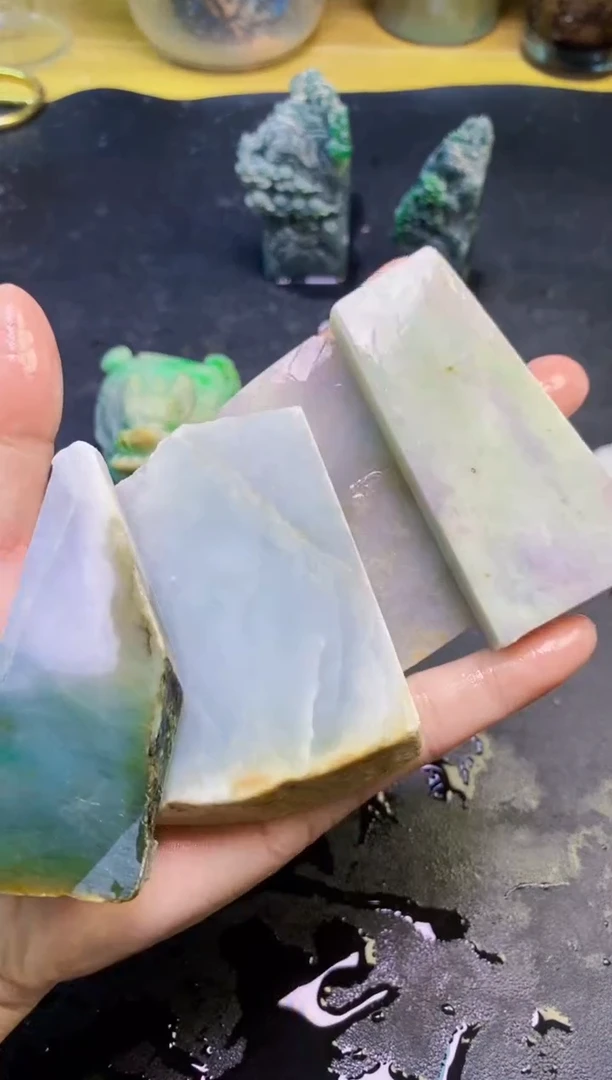 翡翠未镶嵌颈饰天然翡翠101