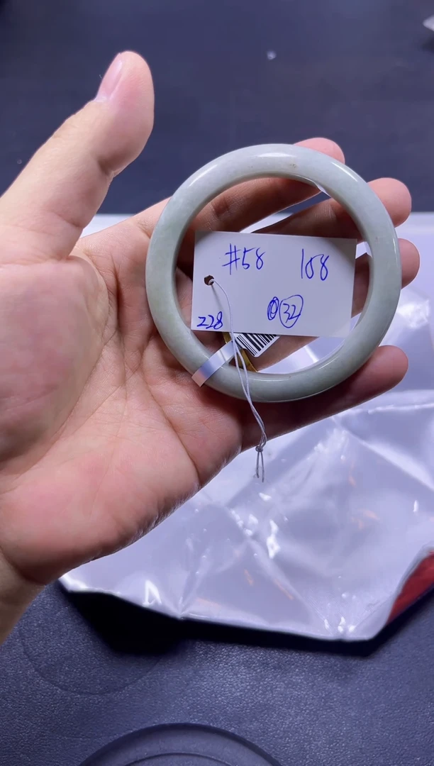 【闪购商品】翡翠手镯未镶嵌A货翡翠手镯团购多样性发货32