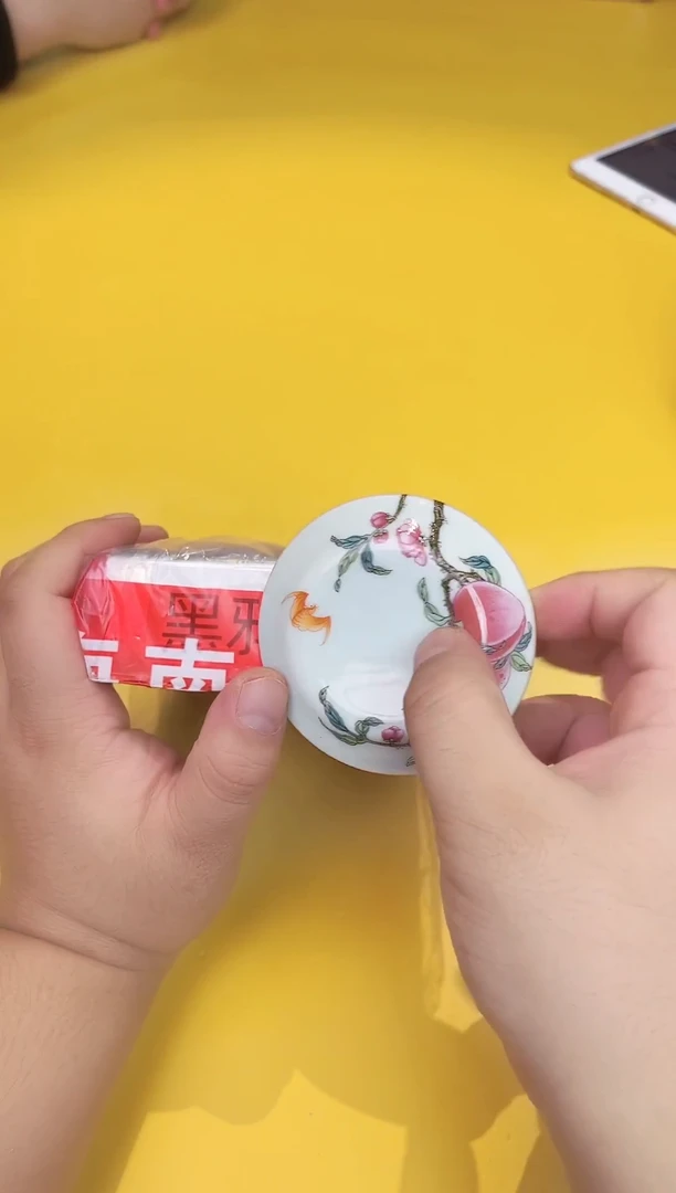 瓷片黑鸭