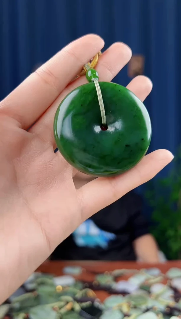 未镶嵌和田玉挂件拍一发一