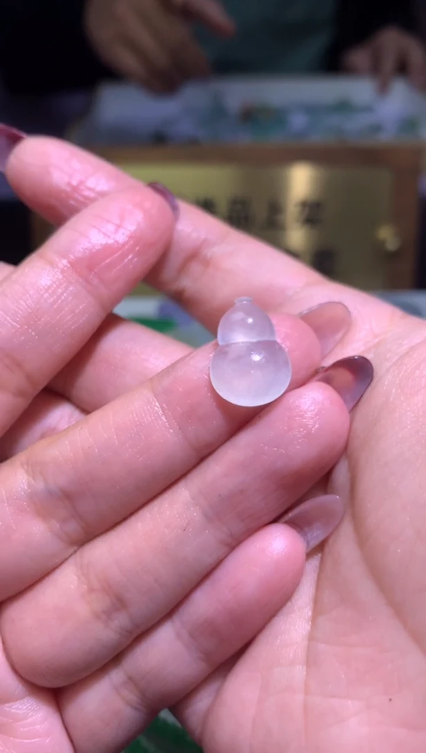 【闪购商品】定制翡翠未镶嵌毛货