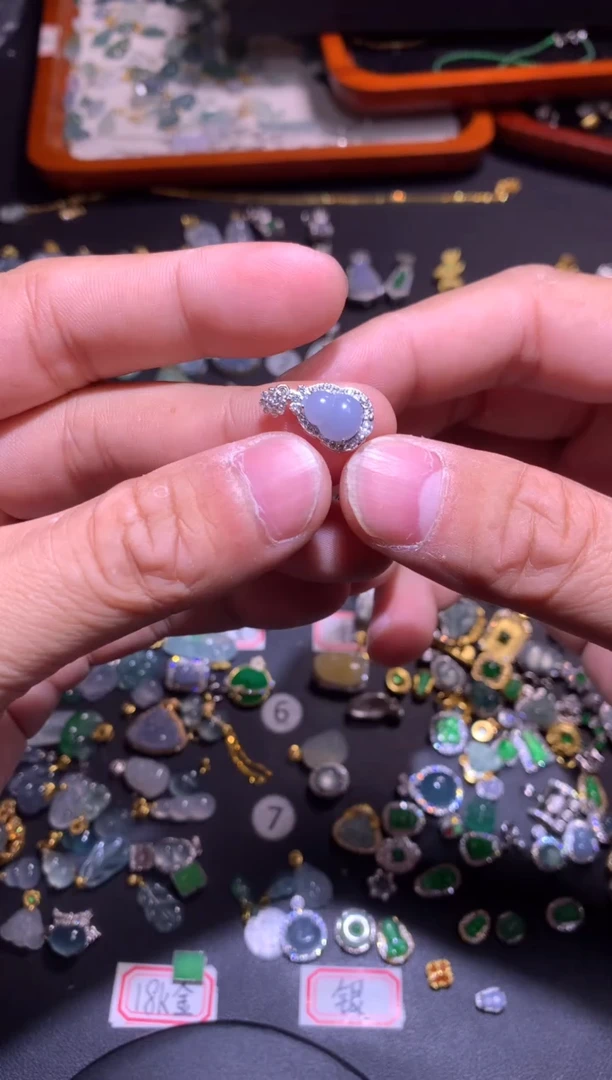 【闪购商品】翡翠吊坠(不含链)银S925镶嵌1