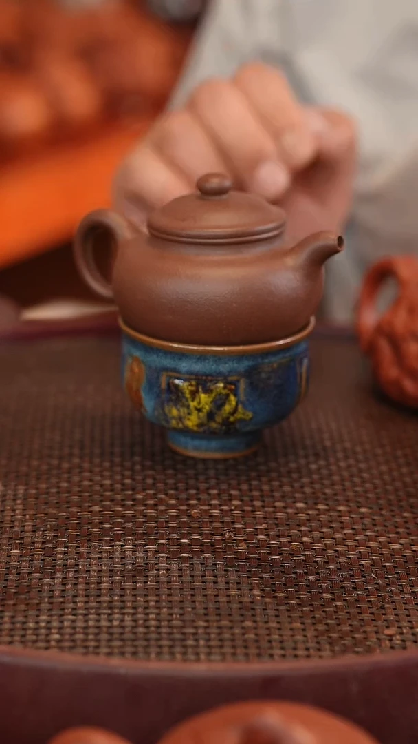 茶壶紫砂18目 紫泥 半手工 160cc一壶一杯