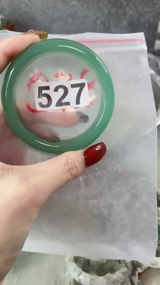 【闪购商品】石英质玉手镯未镶嵌5960+527