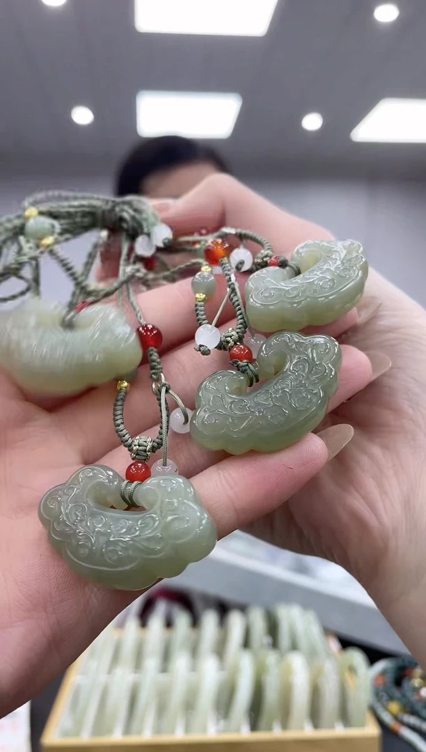 【闪购商品】和田玉吊坠未镶嵌多样性拍一发一