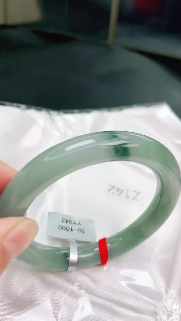 未镶嵌手镯翡翠缅甸天然A货翡翠手镯